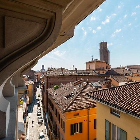 Monolocale Sui Tetti Di Bologna - Via Indipendenzaアパートメント エクステリア 写真