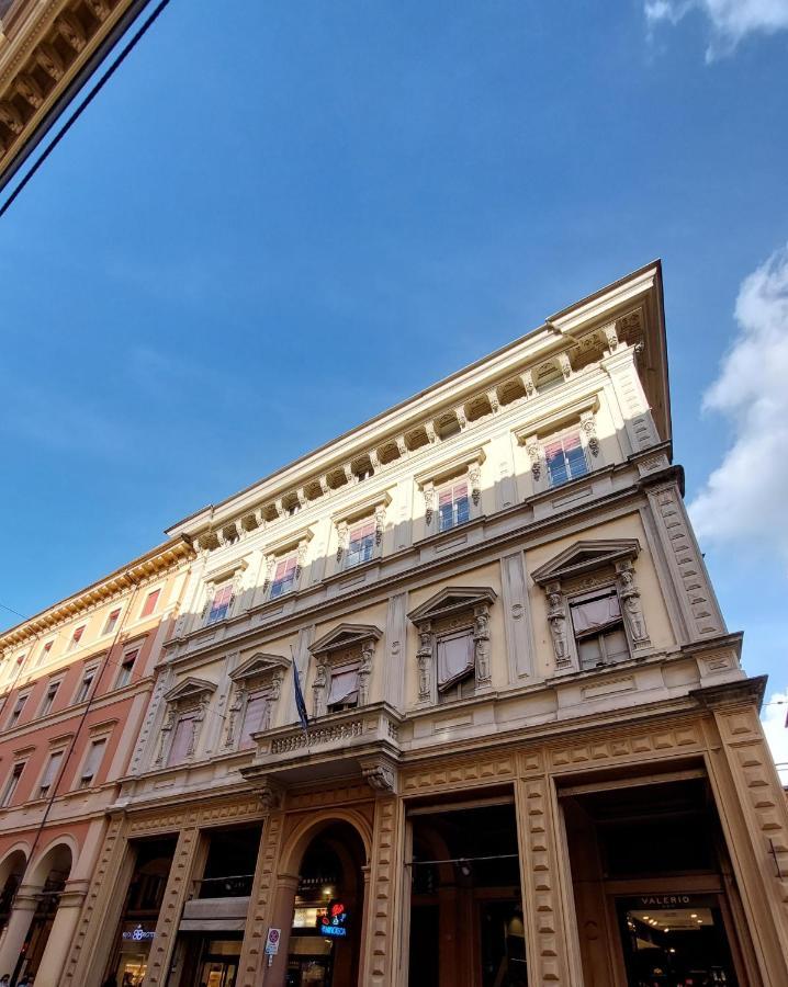 Monolocale Sui Tetti Di Bologna - Via Indipendenzaアパートメント エクステリア 写真